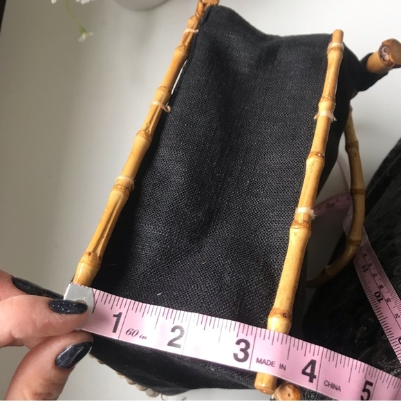 Beautiful Women’s Black Canvas/Linen Bamboo Handles Hand Bag Medium Size - Picture 8 of 8